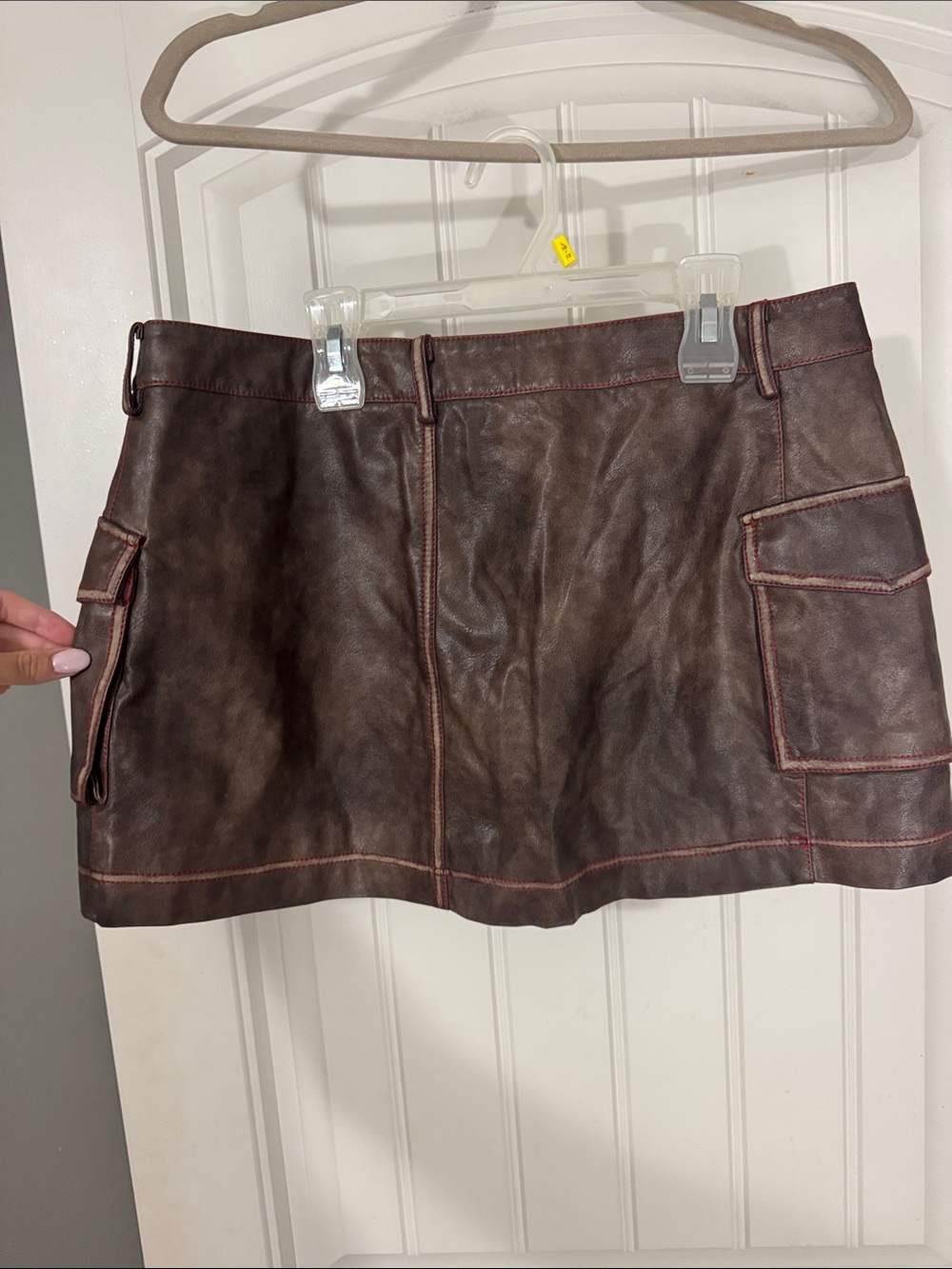 Princess Polly skirt - Picture 2 of 3